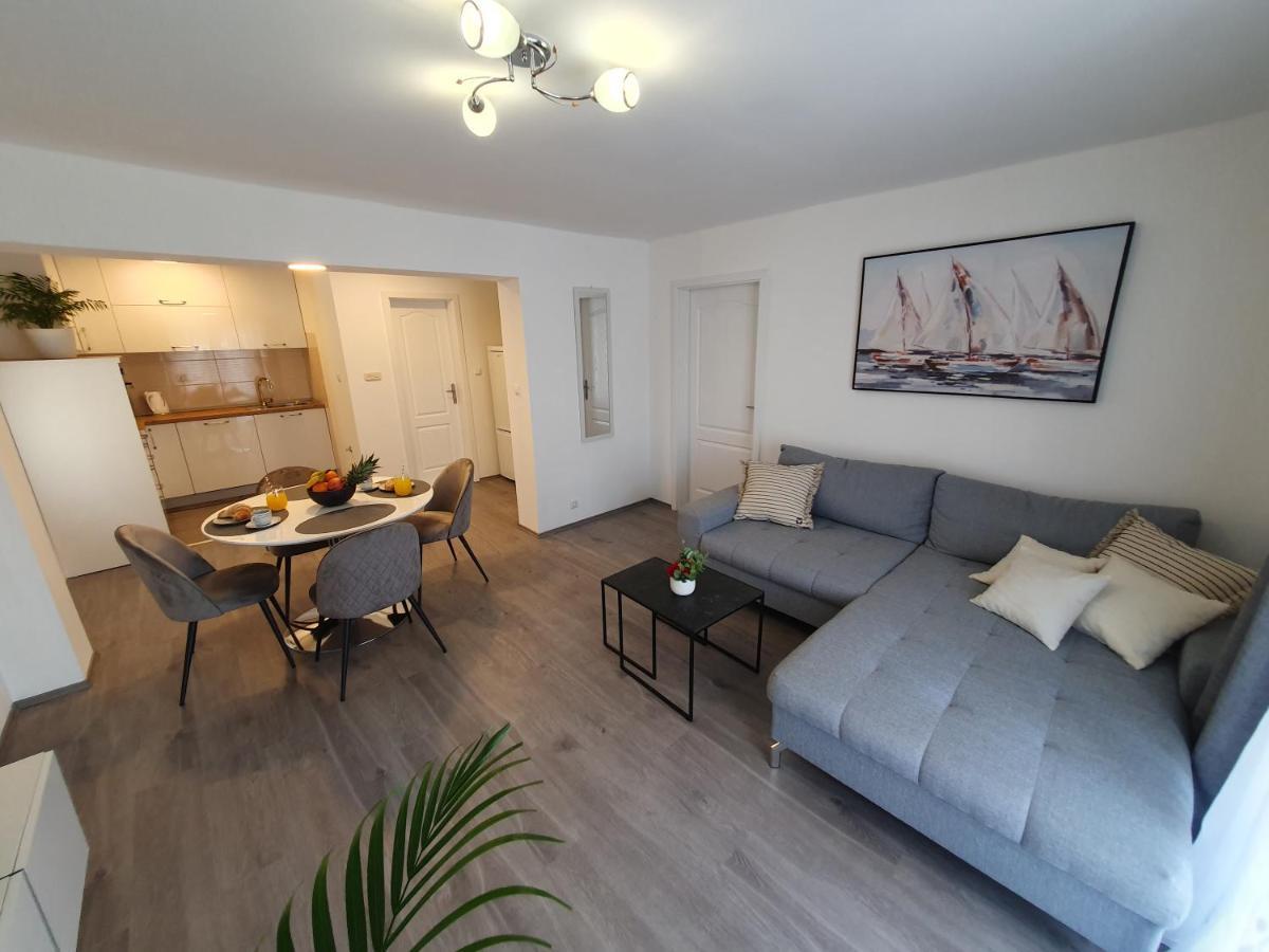 Apartment Zvjezdana تروغير المظهر الخارجي الصورة